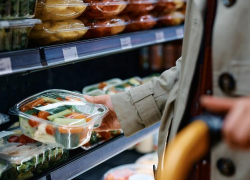 Треть готовой еды в магазинах опасна для здоровья - эксперты бьют тревогу