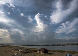 Погода в Новороссийске: сухо, ясно и ветрено