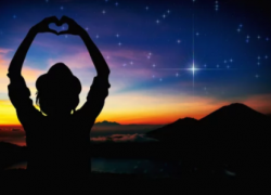 Весы - творите, Раки - отдохните: Гороскоп от "Блокнота"