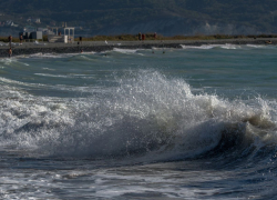 Предупреждаем: мощный ветер и дожди могут накрыть Новороссийск в эти выходные
