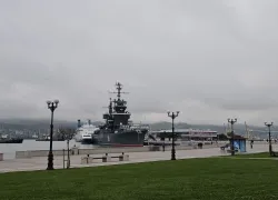 Блокнот поздравляет моряков с Днём ВМФ!