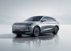 Первые автомобили EXLANTIX ET доступны для приобретения в дилерском центре Новороссийска