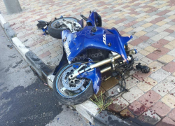 Опять кровь: очередная  мото-жертва  случилась на рассвете в Новороссийске