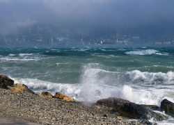 Ветер и потоп: на Новороссийск обрушатся экстремальные ливни