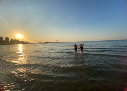 Пляжи Анапы откроют: туры раскупают, работы с песком прекратятся к 1 июня