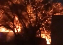 "Хорошо отметили 8 марта". В Новороссийске заполыхал пожар