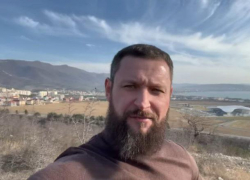 «Я как кость в горле»: одиозный блогер из Геленджика Вадим Харченко признан иноагентом