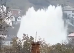 Сколько сидеть без воды? Дырявый участок трубопровода заменят только в 2027 году