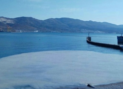 Все структуры Новороссийска открещиваются от врезки канализации в центре города