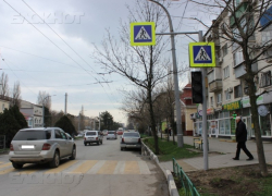 - Новый светофор в Новороссийске стоит значительно меньше! - Виктор Алеулов