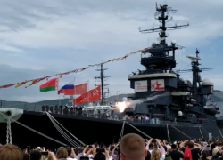 Выстрел с крейсера "Кутузов", концерты и торжества: как Новороссийск отметит День России