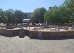 В Новороссийске установлен памятник «Фонтану»