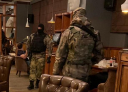 После стрельбы в "Абрикосе" по новороссийским кафе прокатилась волна маски-шоу