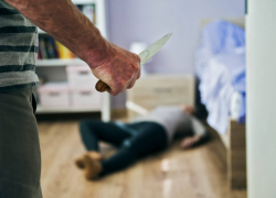 Бил ножом в грудь и голову: новороссиец сядет на 13 лет за двойное убийство