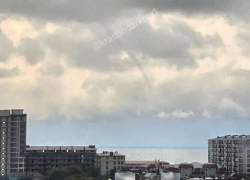 Дождались! В Анапе – смерч и ливень, улицы в воде. Что в Новороссийске?