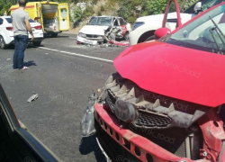 Снять жилье у моря и заказать поездку в ад – жуткое ДТП на серпантине закрыло въезд-выезд из Новороссийска 