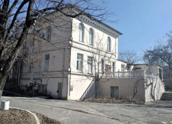 В Новороссийске два старинных дома включили в список объектов культурного наследия 