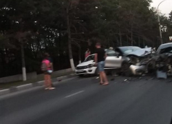 Массовое ДТП произошло у Западного рынка в Новороссийске