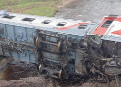 Погибшие и без вести пропавшие: поезд "Воркута-Новороссийск" потерпел крушение 