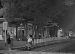 Четверо мужчин избивали ночью двух девушек в соседней	 Анапе