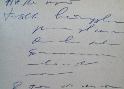 Доктор, что со мной? Депутаты просят обязать врачей отказаться от рецептов, выписанных от руки