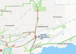 Трасса М-4 "Дон" "горит огнем": километровая пробка скопились по направлению к Черному морю