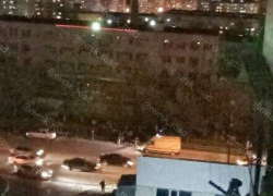 В Новороссийске две машины протаранили ограждения