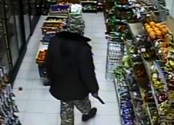 Неудачный грабеж: мужчина напал на покупателя и кассира в одном из магазинов Новороссийска