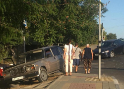 Автоледи из Новороссийска устроила две аварии за раз 