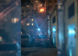 Страшный пожар бушевал в новороссийской многоэтажке 