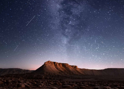 Уже скоро новороссийцы смогут увидеть один из самых старых метеоритных потоков