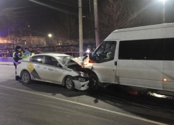 Такси vs маршрутка: в Новороссийске произошло серьезное ДТП