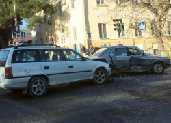 Новороссийск окрасился в красный на карте пробок из-за ДТП