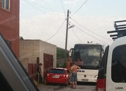 - Автобус заблудился! – новороссийцы в пробках соревнуются в приколах