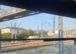 Сигналы не помогли: поезд из Новороссийска насмерть сбил мужчину  