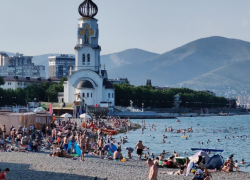 Кебаб за 150 тысяч рублей: новая уловка с подменой терминалов на пляжах 
