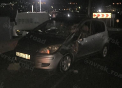 Хомяки атакуют: зерновоз вдавил легковушку в отбойник в пригороде Новороссийска