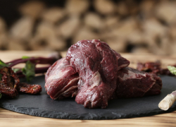 Зараженное убийственной палочкой-мутантом мясо из Индии может попасть на стол жителей Новороссийска