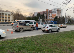 В Новороссийске сразу три человека пострадали в ДТП