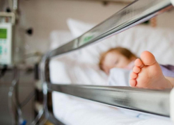 Детское любопытство закончилось больницей для двухлетнего малыша