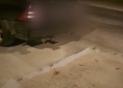 Новороссиец "попал" на 50 тысяч рублей из-за ямы, оставленной Водоканалом