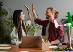 Гороскоп на 29 октября: звёзды советуют, как вести себя знакам на работе и дома