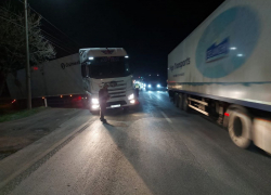 Большегруз насмерть сбил человека под Новороссийском 