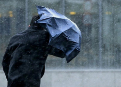 В Новороссийске объявлено штормовое предупреждение