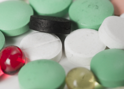 Анальгетик хотят внести в список наркотических средств — новороссийцам на заметку от Минздрава
