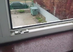 С самого утра град пошел в разных частях Новороссийска