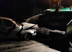 ДТП с асфальтоукладчиком стало поводом для шуток новороссийцев