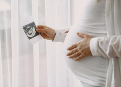 Депутаты предлагают сократить рабочий день беременным