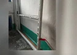 Те ли окна поставили в подъезде, поинтересовались новороссийцы