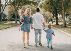 Новороссийцев поздравили с самым семейным на свете праздником